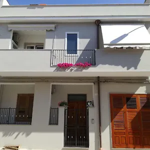  Appartamento Casa Vacanze Caruso Italia